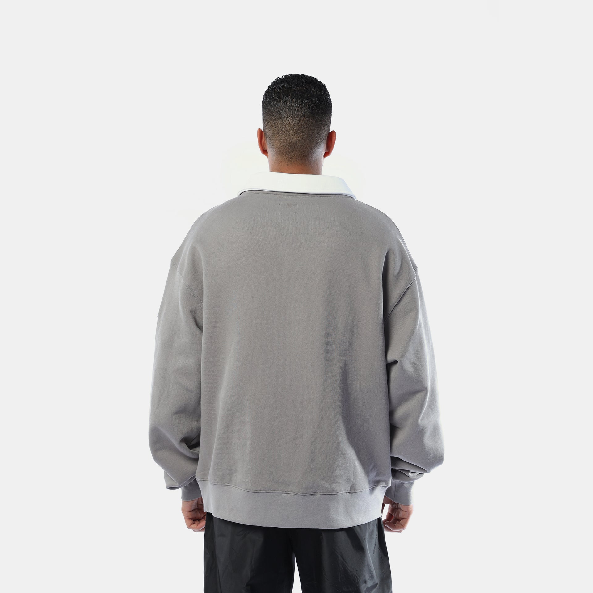 White collar Gray sweater